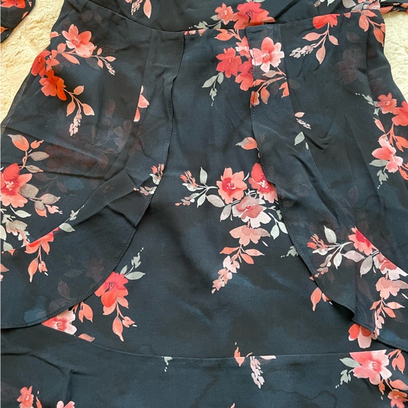 BNWT Navy & Pink Floral Dress - Picture 6 of 9